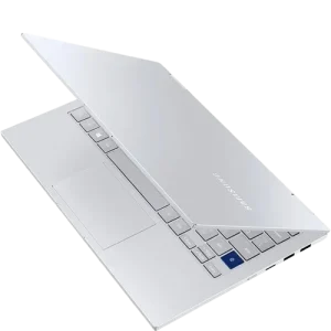 لپ تاپ 13,5 اینچی سامسونگ مدل 730QSE پردازنده i7 رم 16 گیگابایت گرافیک Intel Iris (Slim)